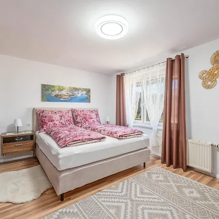 Haus Koell - By Mynests Casa vacanze Oblarn